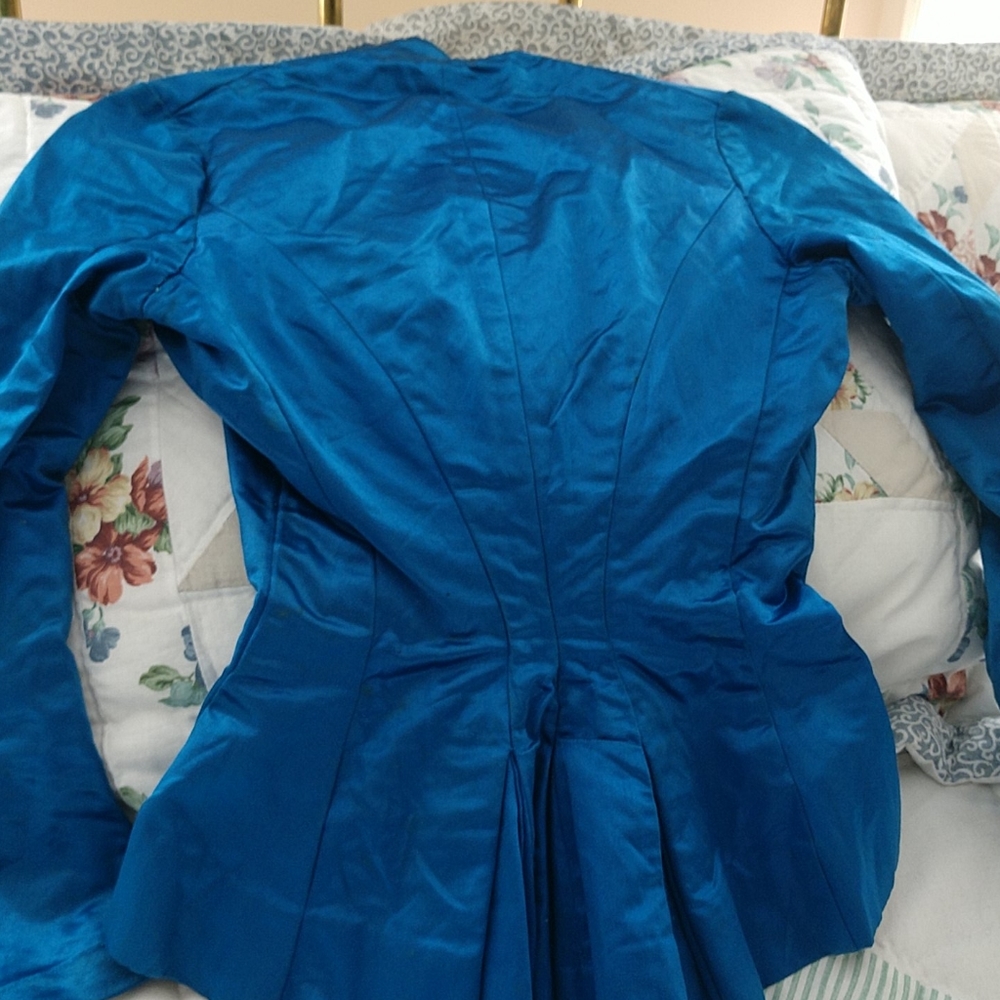 TRUE VICTORIAN ANTIQUE Child's SILK SATIN Bodice / Jacket - Picture 5 of 12